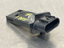 Load image into Gallery viewer, Mass Air Flow Sensor Meter MAF Lacrosse Rainier Regal Verano CTS 05-15 - NW495202
