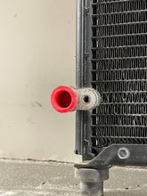 Load image into Gallery viewer, AC CONDENSER Acura MDX 2001 01 2002 02 3.5L - NW43551

