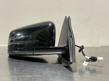 Load image into Gallery viewer, SIDE VIEW DOOR MIRROR E300 E350 E400 E550 E63 10 11 12 13 Right - NW308134
