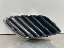 Load image into Gallery viewer, Grille  SAAB 9-3 2003 - NW98652
