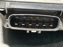 Load image into Gallery viewer, THROTTLE BODY Lexus IS250 GS300 2006 06 2007 07 2008 08 2009 09 10 11 - NW309389
