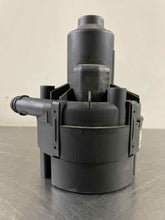 Load image into Gallery viewer, AIR INJECTION PUMP SMOG Audi A6 S4 Allroad 2000 00 2001 01 2002 02 03 04 - NW7992
