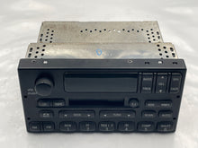 Load image into Gallery viewer, Radio  EXPEDITION 2002 - NW135017
