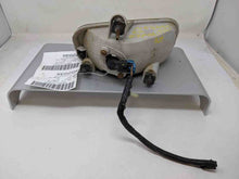 Load image into Gallery viewer, FOG LAMP LIGHT Expedition F150 Pickup 01-04 Bumper Mounted Right - NW81516
