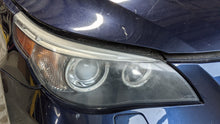 Load image into Gallery viewer, HEADLIGHT LAMP ASSEMBLY BMW 525i 530i 545i 550i M5 05 06 07 Right - NW310054
