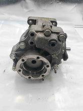 Load image into Gallery viewer, TRANSFER CASE Audi TT 2000 00 2001 01 02 03 04 05 06 - NW176653

