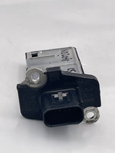 Load image into Gallery viewer, Mass Air Flow Sensor Meter MAF Crown Victoria E150 Van E250 04-14 - NW4627
