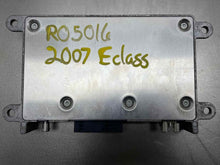 Load image into Gallery viewer, Communication Computer E320 E350 E300 ML320 ML350 2006 06 07 08 09 - 12 - NW310313
