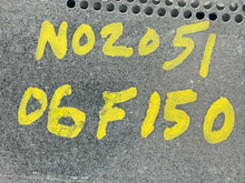 Load image into Gallery viewer, Radio  FORD F150 PICKUP 2006 - NW134980
