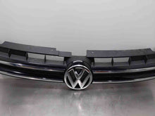 Load image into Gallery viewer, Grille Volkswagen Touareg 2014 - NW311074
