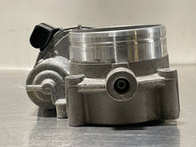 Load image into Gallery viewer, Throttle Body Volkswagen Touareg 2014 - NW311229

