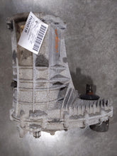 Load image into Gallery viewer, Transfer Case Volkswagen Touareg 2014 - NW311227
