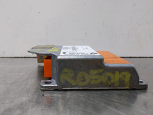 Load image into Gallery viewer, Air Bag computer BMW 323i 318i 328i 1996 96 97 98 99 00 - NW310908
