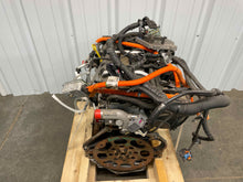Load image into Gallery viewer, Engine Motor Chevrolet Volt 2014 - NW310976
