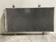 Load image into Gallery viewer, AC CONDENSER Toyota Avalon 2005 05 2006 06 - NW44203
