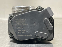 Load image into Gallery viewer, THROTTLE BODY Audi TT Beetle Jetta Tiguan 2008 08 2009 09 2010 10 2011 11 12 - NW178682
