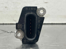 Load image into Gallery viewer, Mass Air Flow Sensor Meter MAF A3 A4 A5 A6 Q5 RS3 TT Beetle CC EOS 08-14 - NW5642
