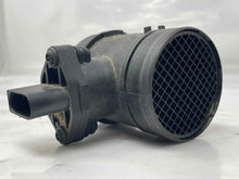 Load image into Gallery viewer, Mass Air Flow Sensor Meter MAF Porsche Cayenne 03 04 05 06 - NW5432
