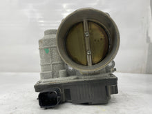 Load image into Gallery viewer, THROTTLE BODY Infiniti G35 Maxima M35 2006 06 2007 07 - NW177951
