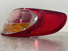 Load image into Gallery viewer, TAIL LIGHT LAMP ASSEMBLY Toyota Solara 2002 02 2003 03 Right - NW314047
