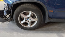 Load image into Gallery viewer, WHEEL Bmw X5 00 - 06 17" Alloy 5 Spoke - NW314091

