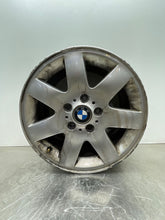 Load image into Gallery viewer, WHEEL BMW 320i 323i 325i 330i 99 00 01 02 03 04 05 06 - NW314086
