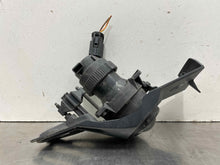 Load image into Gallery viewer, FOG LIGHT BMW 745I 760I 2002 02 2003 03 04 05 Left - NW82417
