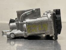Load image into Gallery viewer, THROTTLE BODY Impreza Legacy 06 - 08 w/o turbo - NW178545
