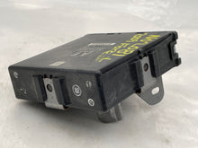 Load image into Gallery viewer, TRANSMISSION CONTROL MODULE COMPUTER Subaru Forester 2009 09 - NW37685

