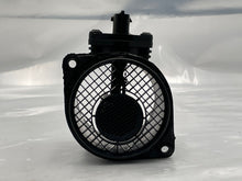Load image into Gallery viewer, Mass Air Flow Sensor Meter MAF Lacrosse Rendezvous CTS SRX STS 04-08 - NW4471
