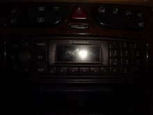 Load image into Gallery viewer, RADIO C230 C240 C32 C320 CLK320 CLK430 CLK500 CLK55 2001-2004 - NW138476
