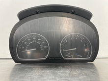 Load image into Gallery viewer, SPEEDOMETER CLUSTER BMW X3 2004 04 2005 05 2006 06 Auto - NW315378
