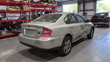 Load image into Gallery viewer, CARRIER ASSEMBLY Subaru Legacy 2005 05 2006 06 2007 07 2008 08 09 Rear - NW314695
