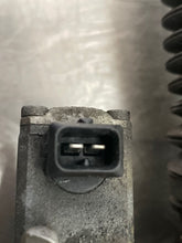 Load image into Gallery viewer, POWER STEERING GEAR E300d E320 E420 E430 E55 97 98 99 - NW315402
