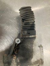 Load image into Gallery viewer, POWER STEERING GEAR E250 Van E250D E300 E350 E400 E550 E63 12-17 - NW582997

