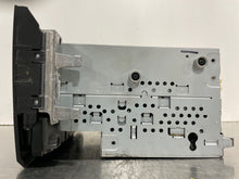 Load image into Gallery viewer, Radio  MERCEDES E-CLASS 2014 - NW315753

