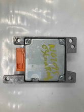 Load image into Gallery viewer, AIR BAG COMPUTER Land Rover Discovery 99 00 01 02 03 04 - NW36952
