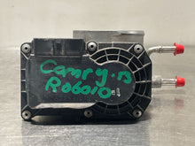 Load image into Gallery viewer, THROTTLE BODY Toyota Highlander Camry Scion TC Rav 4 Sienna Venza 2009 09 10 11 - NW316749
