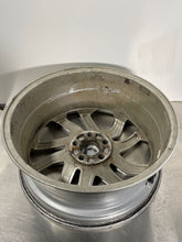 Load image into Gallery viewer, Wheel Rim Land Rover LR4 2016 - NW316869
