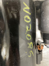 Load image into Gallery viewer, STARTER MOTOR C250 C300 C350 C63 E300 E350 E400 E550 E63 12-13 - NW170751
