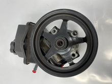 Load image into Gallery viewer, Power Steering Pump  MONTE CARLO 2006 - NW162874
