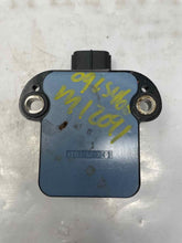 Load image into Gallery viewer, YAW CONTROL MODULE COMPUTER LS460 LS600HL 07 08 09 - NW33712
