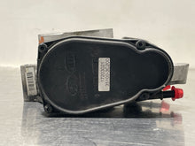 Load image into Gallery viewer, THROTTLE BODY Amanti Sedona Sonata 06 07 08 09 10 - NW317567
