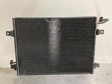 Load image into Gallery viewer, AC CONDENSOR JAGUAR XJ8 1998 99 00 01 02 03 - NW43899
