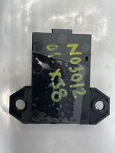 Load image into Gallery viewer, Window rain sensing computer Jaguar XK8 XJ8 2000 00 01 02 03 04 05 06 - NW33137
