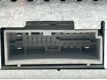 Load image into Gallery viewer, Radio Ford Edge 2008 - NW134845
