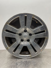 Load image into Gallery viewer, WHEEL RIM Edge 07-10 17x7-1/2 ALUM 17x7-1/2, 5 lug, 4-1/2" - NW196418
