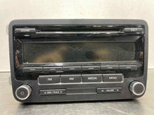 Load image into Gallery viewer, RADIO Volkswagen Golf Golf GTI 2012 12 2013 13 2014 14  AM FM CD MP3 - NW318641

