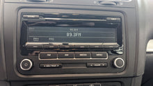 Load image into Gallery viewer, RADIO Volkswagen Golf Golf GTI 2012 12 2013 13 2014 14  AM FM CD MP3 - NW318641
