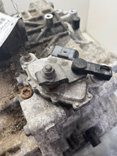 Load image into Gallery viewer, AUTOMATIC TRANSMISSION Beetle Golf Golf GTI Jetta Passat 11-14 - NW318779
